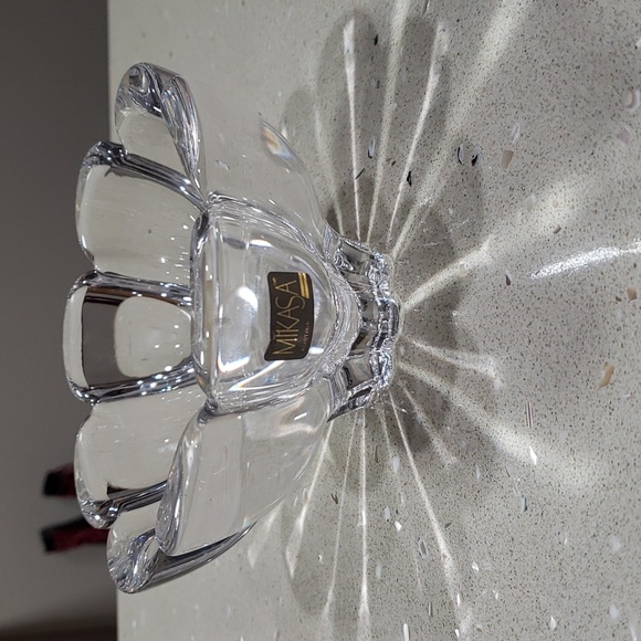 Mikasa Other - Mikasa Flower Bowl